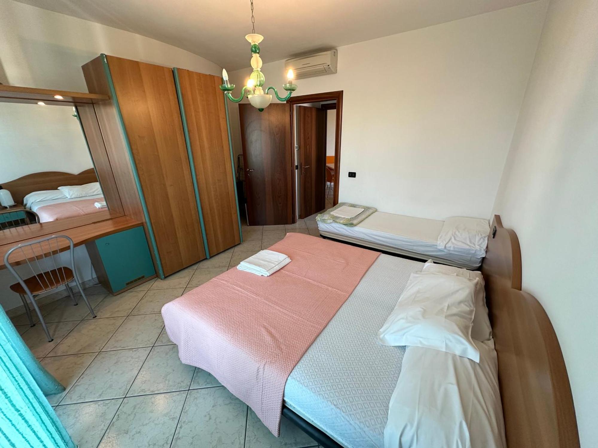 Residence Diana Frontemare - Agenzia Cocal Caorle Exterior photo